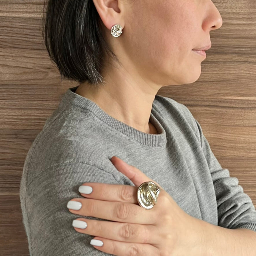 Twirl Ring