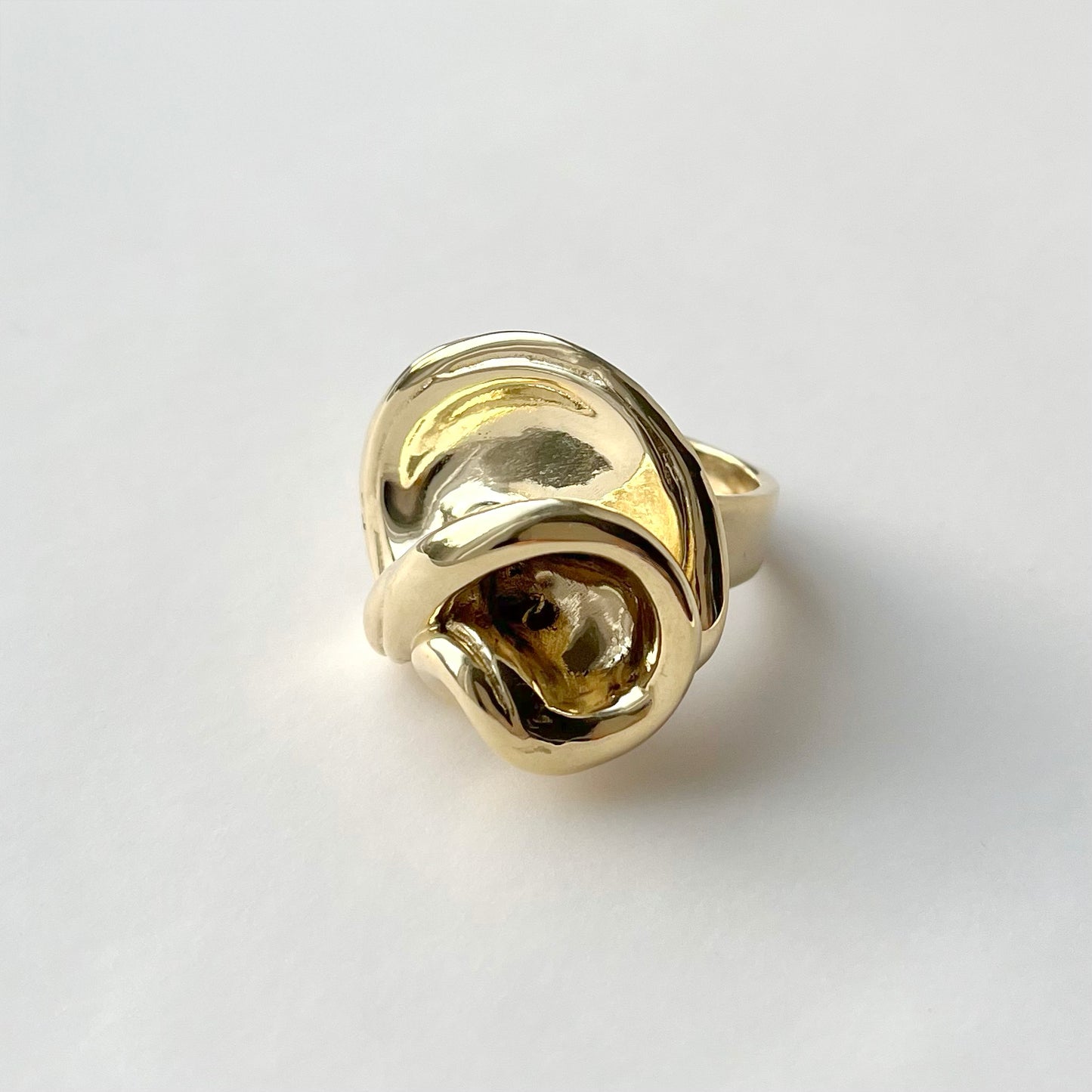 Twirl Ring